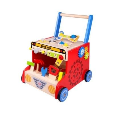 Roliga träleksaker Med en egen verktygsvagn kan du och barnet arbeta sida vid sida. 
