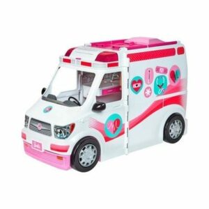 Här kör Barbie ambulans. Smarta ambulans som kan omvandlas till sjukhus på ett ögonblick. 