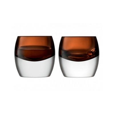Snygga graverade whiskyglas med tvåfärgat glas. 