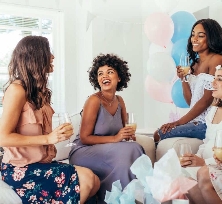 Vad har man på sig på en baby shower? Klädsel på Baby Shower