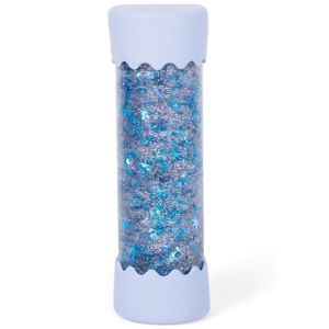 Sensorisk flaska med glitter och vatten – en lugnande flaska med glitter och små föremål som fascinerar barnet och stimulerar visuell uppmärksamhet.